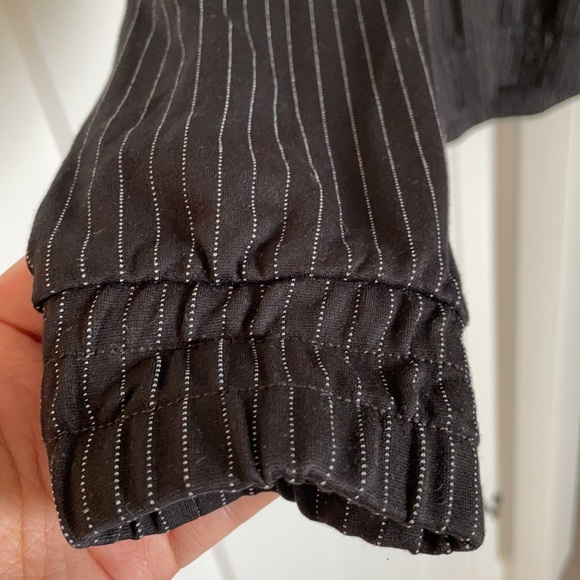 Club Monaco Quater Zip outwear - Picture 3 of 4